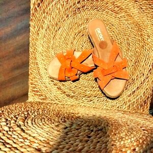 Pecan women shoes size 6 and 1/2 Orange coral color